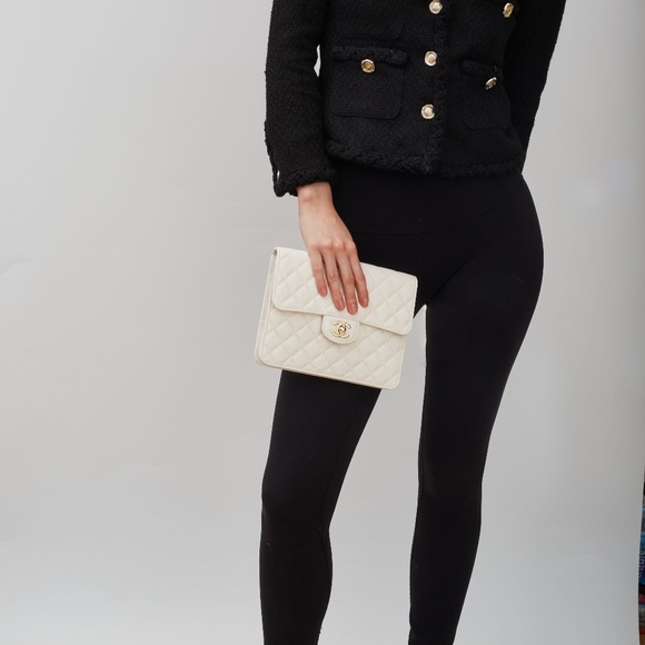 CHANEL WHITE CAVIAR LEATHER CLASSIC TIMELESS FLAP CLUTCH 2020 - Picture 9 of 9